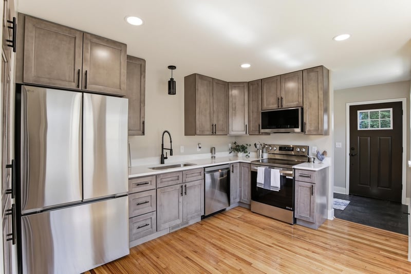 5210 Irving Ave N, Minneapolis, MN 55430