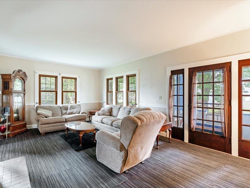 109 2nd St NW, Crosby, MN 56441