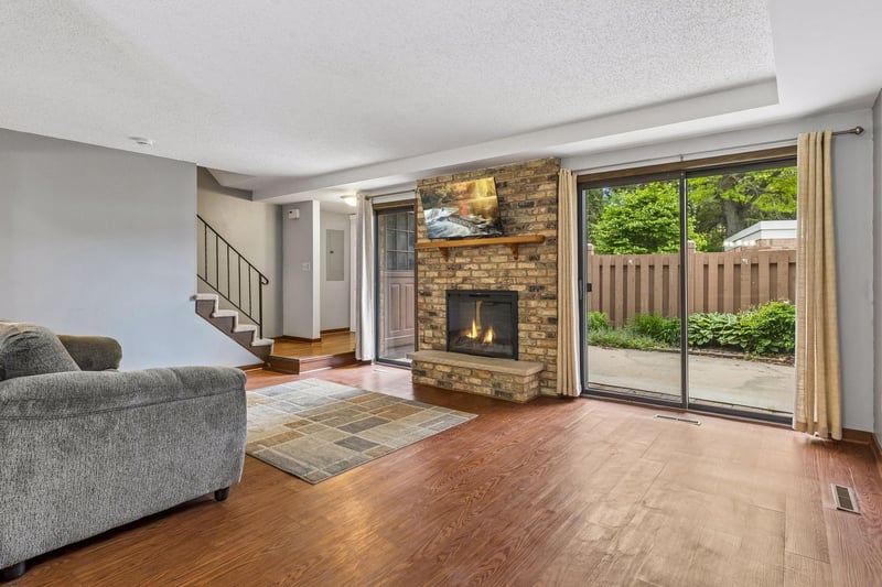 3620 Independence Ave S #10, Saint Louis Park, MN 55426