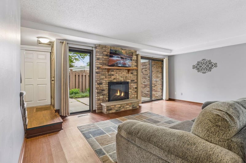 3620 Independence Ave S #10, Saint Louis Park, MN 55426
