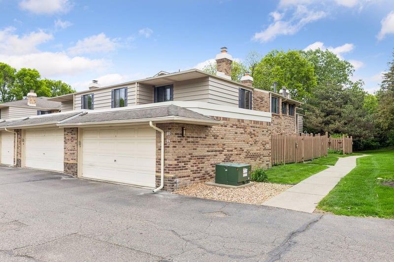 3620 Independence Ave S #10, Saint Louis Park, MN 55426