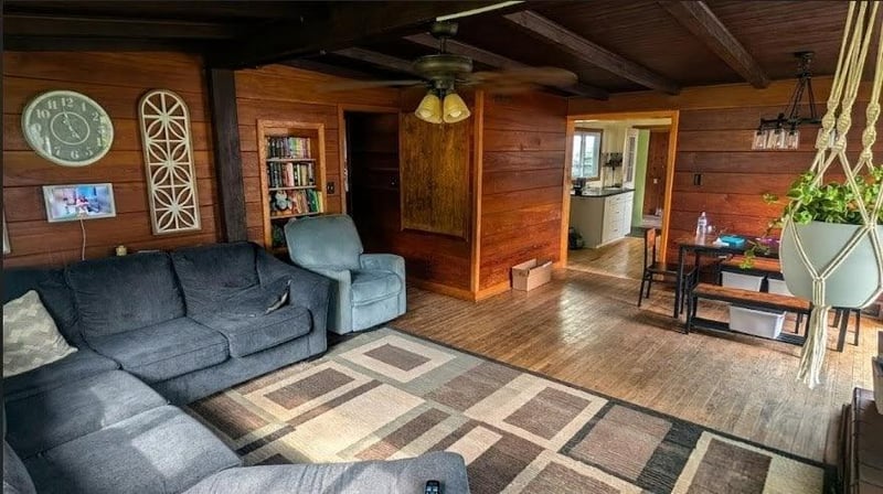 206 2nd Ave NE, Kasson, MN 55944