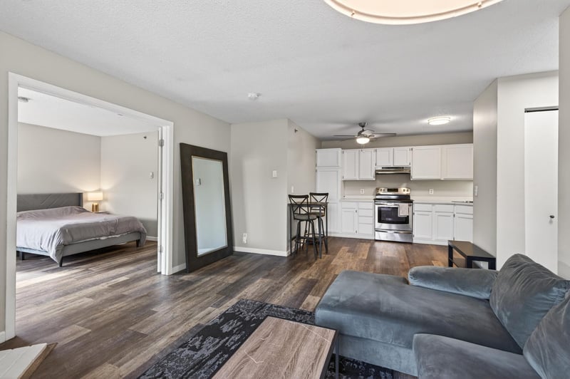 2160 Ridge Dr #38, Saint Louis Park, MN 55416