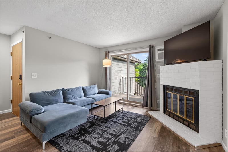 2160 Ridge Dr #38, Saint Louis Park, MN 55416