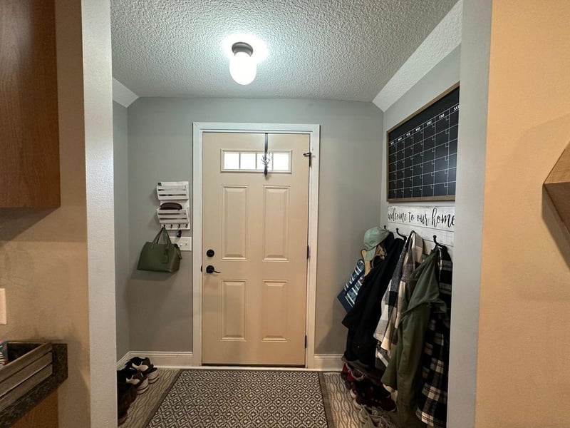 521 E 5th St, Redwood Falls, MN 56283