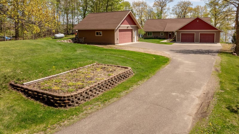 26016 State Highway 6, Crosby, MN 56441