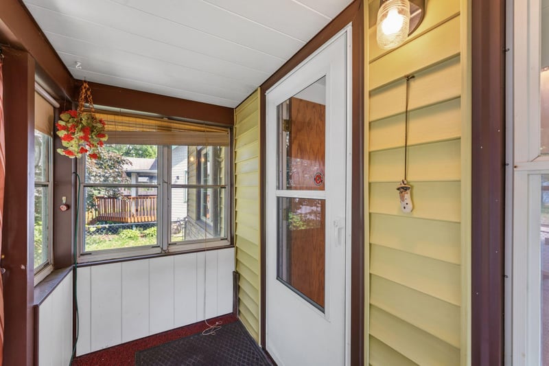 4514 Bryant Ave N, Minneapolis, MN 55412