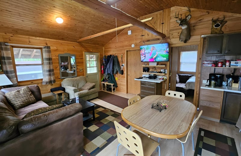 7340 Hinsdale, Cook, MN 55723
