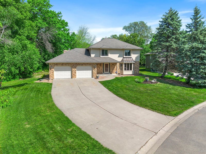 10130 31st Ave N, Plymouth, MN 55441