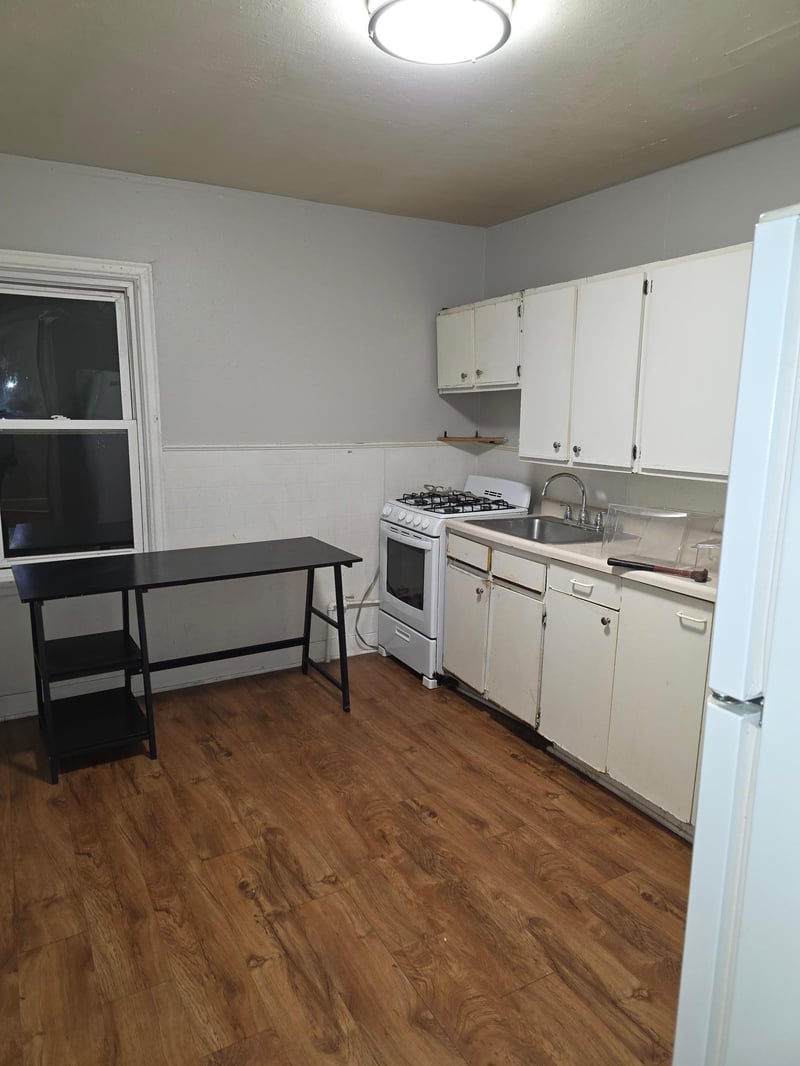 935 Case Ave, Saint Paul, MN 55106