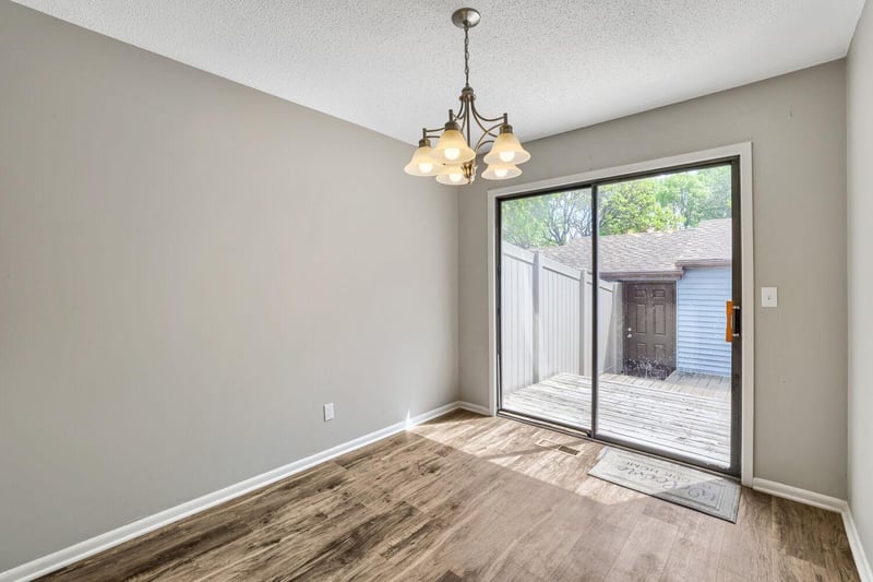 6387 Saint Johns Dr, Eden Prairie, MN 55346