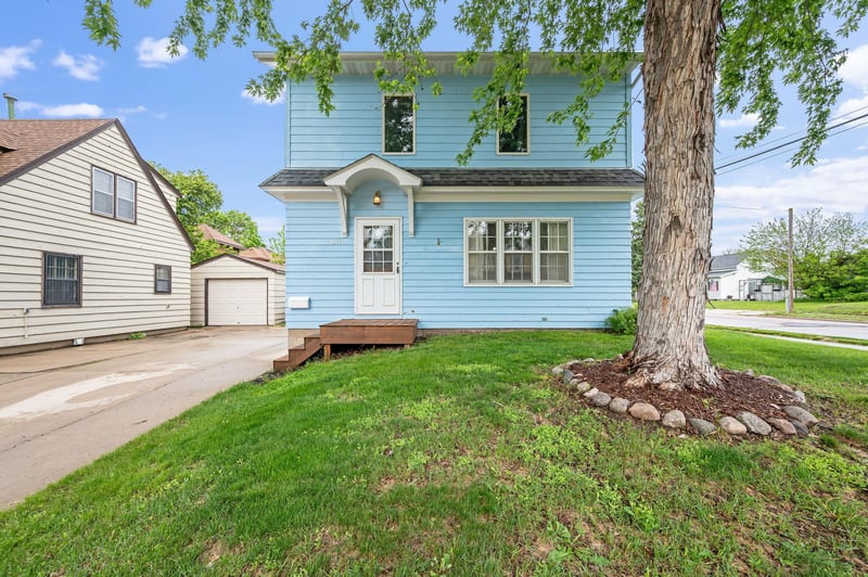 311 Budd St, Fairmont, MN 56031