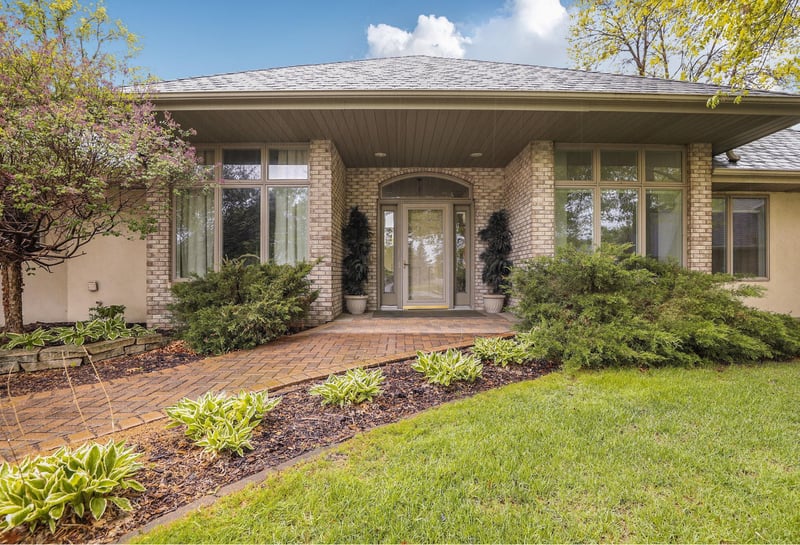 3103 Golf Ter, Saint Cloud, MN 56301