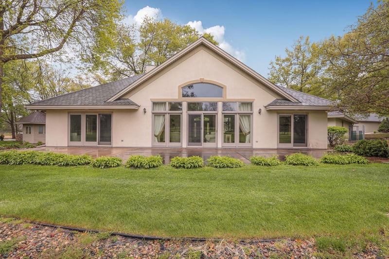 3103 Golf Ter, Saint Cloud, MN 56301