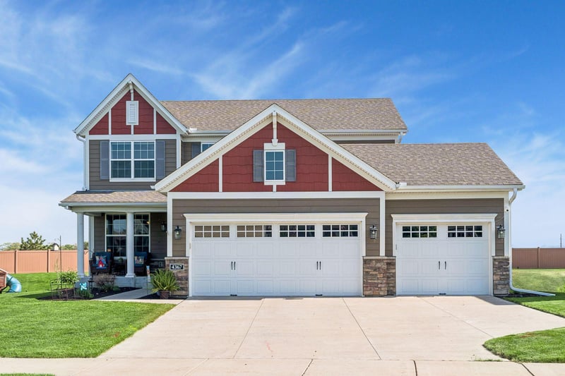 4367 Parkview Cir, Anoka, MN 55303