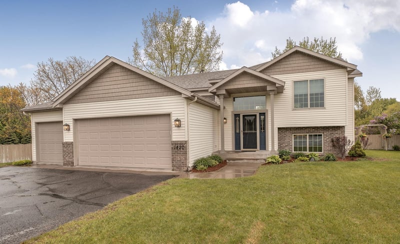 1420 10th Ave N, Sartell, MN 56377