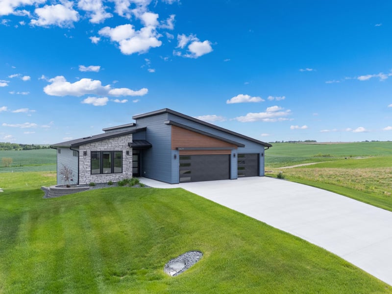 6624 Morgan Dr NW, Byron, MN 55920