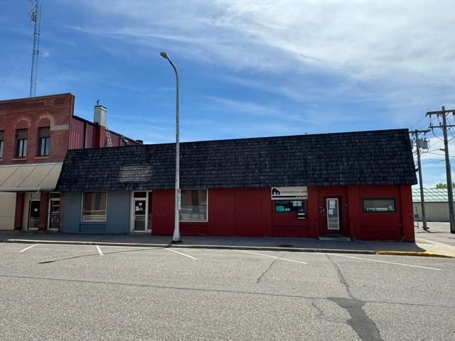 5 Bryant Ave SW, Wadena, MN 56482