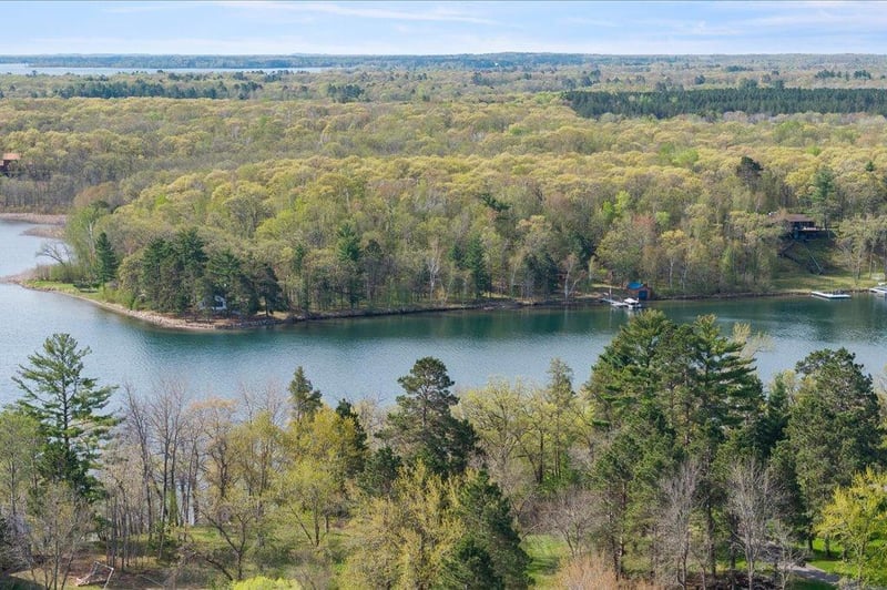 9235 Ossawinnamakee Rd, Pequot Lakes, MN 56472