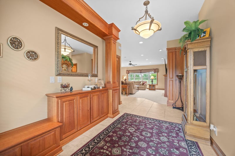 1278 Birdie Cir NW, Hutchinson, MN 55350