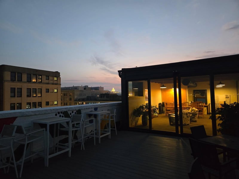 289 5th St E #305, Saint Paul, MN 55101