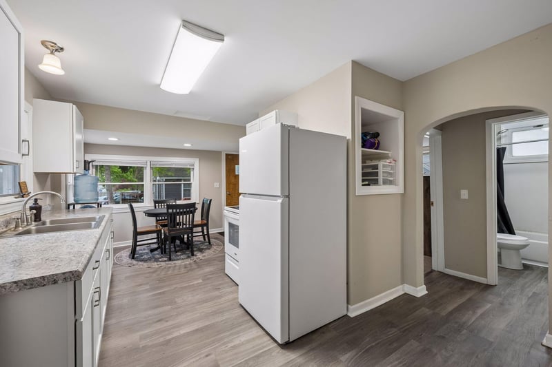421 Buffalo Ave S, Montrose, MN 55363