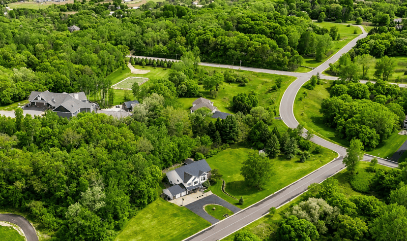 9655 Barton Trl, Inver Grove Heights, MN 55077