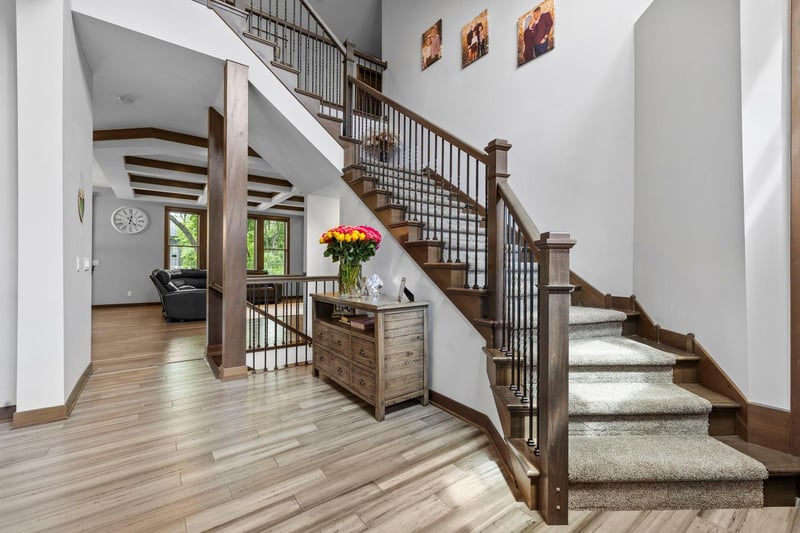 16685 Judicial Rd, Lakeville, MN 55044