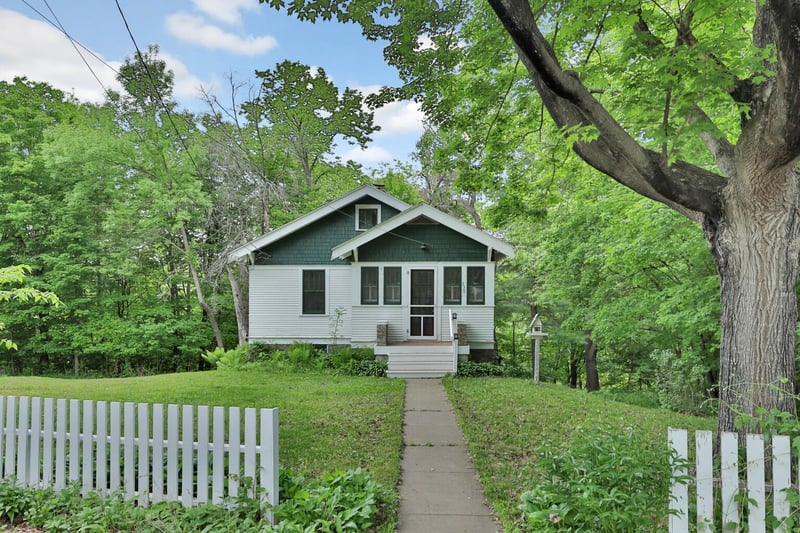 330 Basil St, Taylors Falls, MN 55084