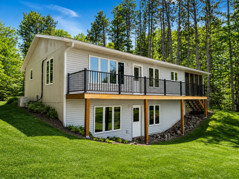 2718 Jenssen Shore Dr, Frederic, WI 54837