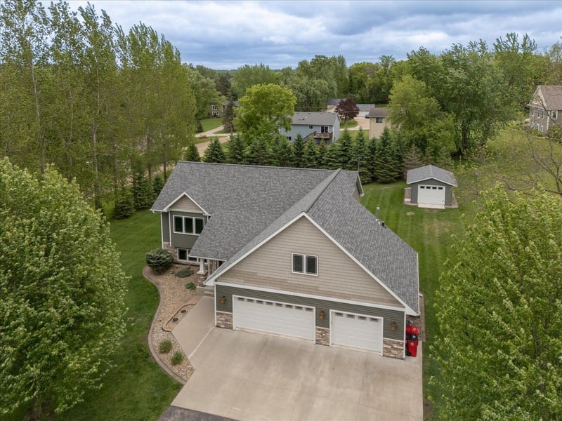 703 7th St W, Mantorville, MN 55955