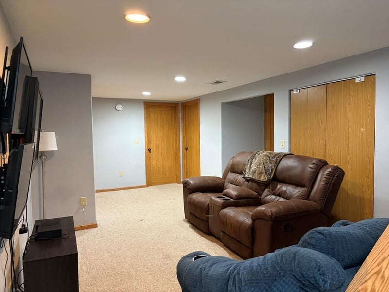 514 2nd St NW, Menahga, MN 56464