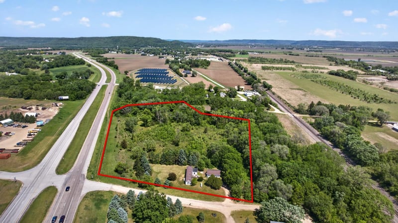 16122 627th St, Kellogg, MN 55945