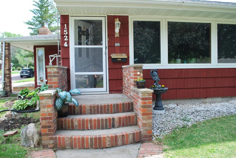 1524 N Park St, Fairmont, MN 56031