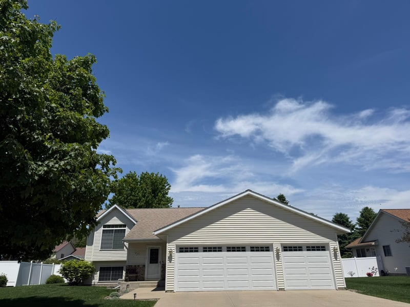720 Richway Ln SE, Owatonna, MN 55060