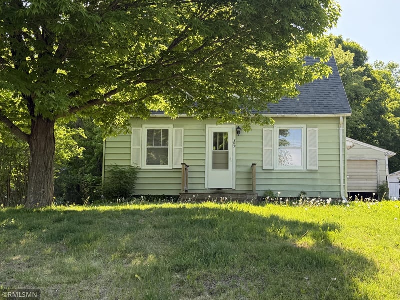 308 S 4th St, Luck, WI 54853