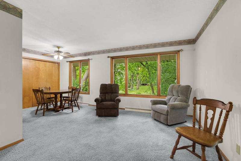 800 2nd Ave N, Bayport, MN 55003