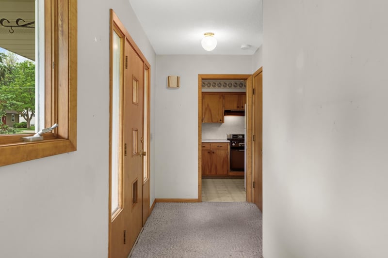 800 2nd Ave N, Bayport, MN 55003