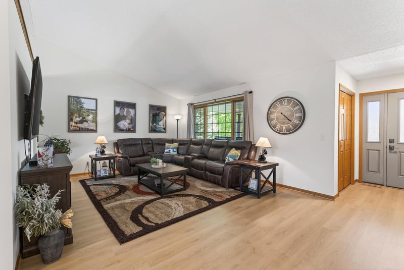 14320 314th Ave NW, Princeton, MN 55371