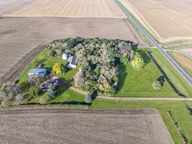 17238 County Highway 46, Vesta, MN 56292