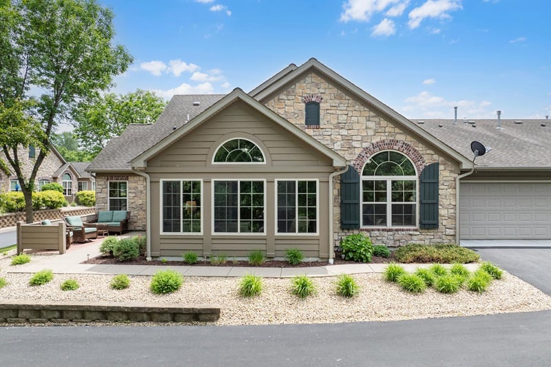 24129 Rivers Edge Rd, Rogers, MN 55374