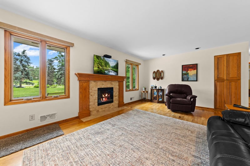 12100 Highway 55, Plymouth, MN 55441