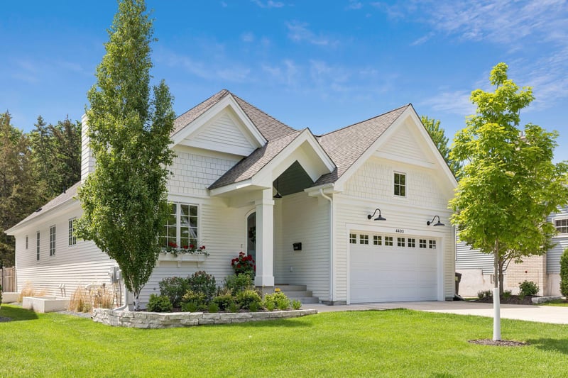 4403 Branson St, Edina, MN 55424
