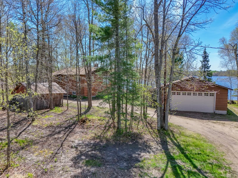 41102 Shoal Lake Rd, Nashwauk, MN 55769