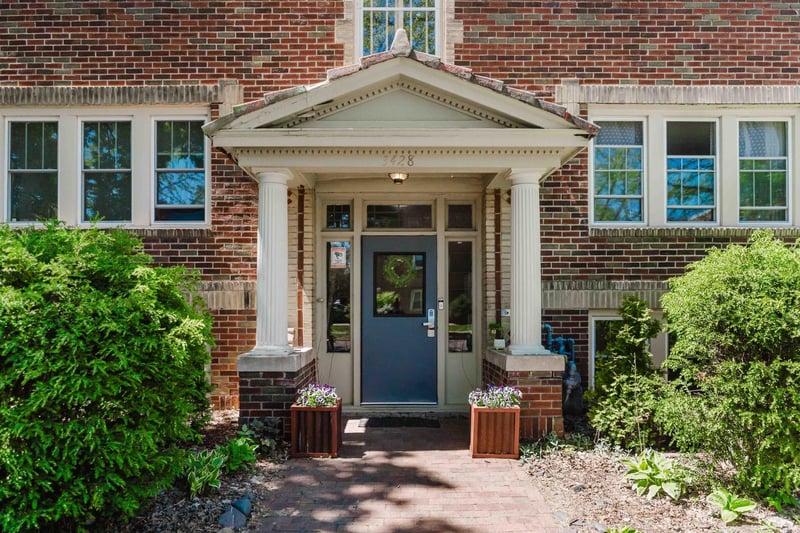 3428 Emerson Ave S #8, Minneapolis, MN 55408
