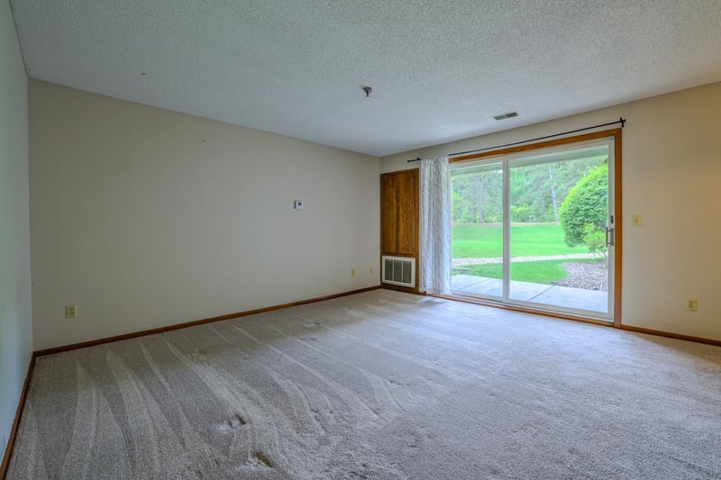 1225 Ferndale St N #B1, Maplewood, MN 55119