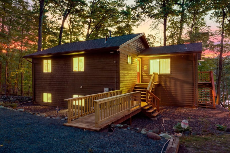 2007 Richardson Ct, Luck, WI 54853