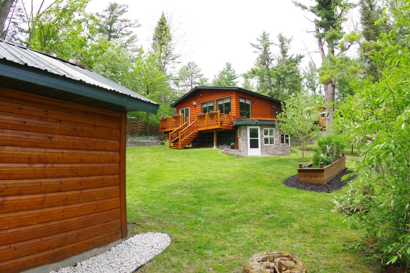 104 6th St SE, Bemidji, MN 56601