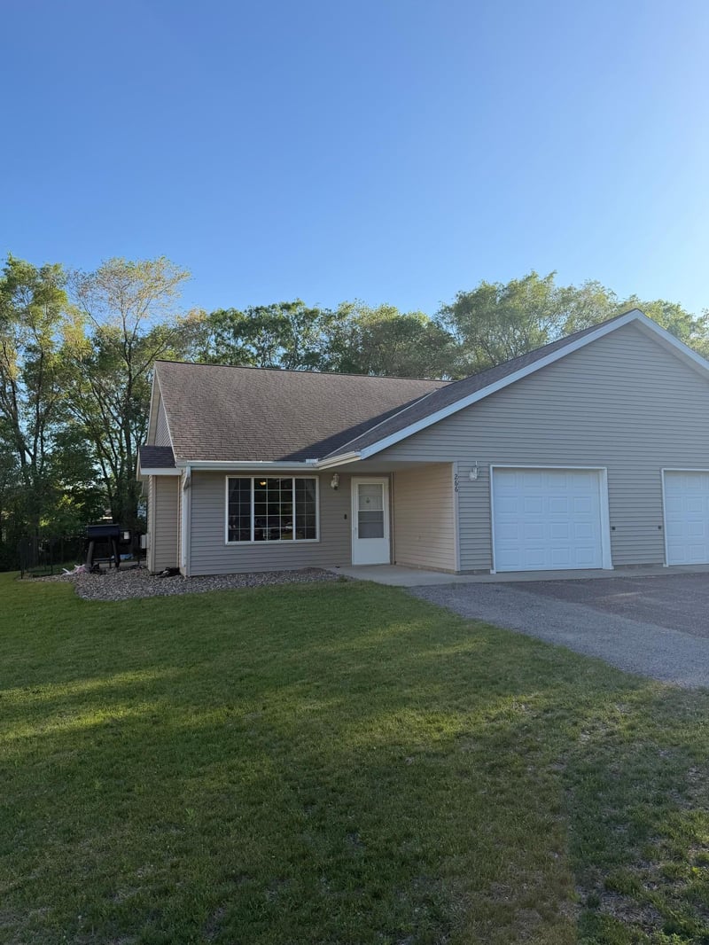 266 1st St SE, Avon, MN 56310