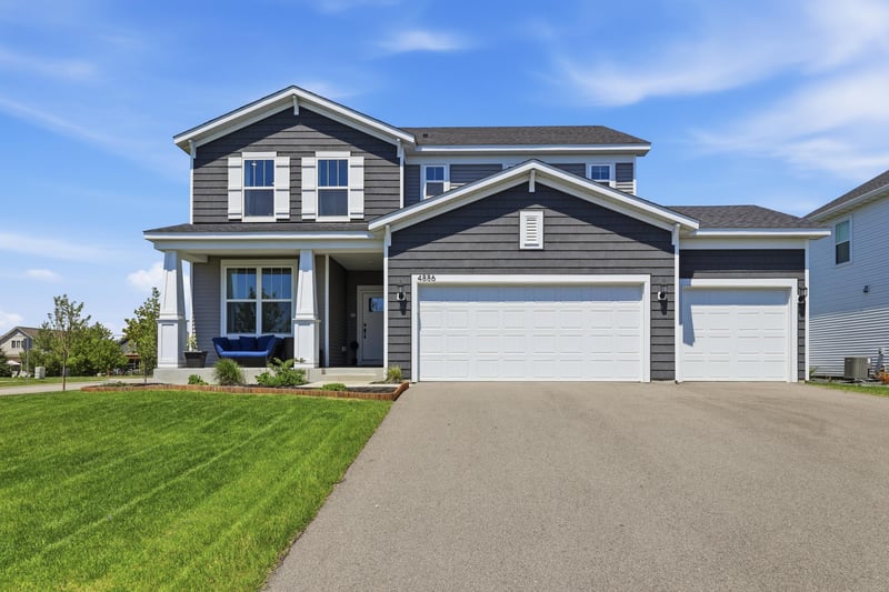 4886 Obsidian Way, Victoria, MN 55386